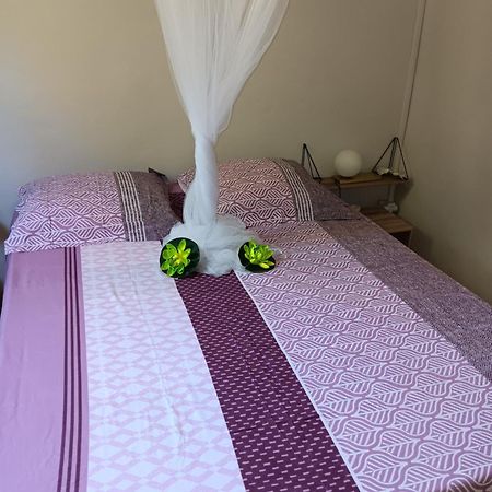 Appartement Sous Le Manguier à Sainte-Anne Extérieur photo